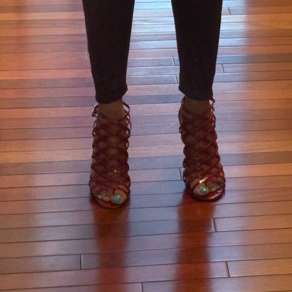 NEW! Macy's INC Fire Red 4" Strappy Heels - Size 7M - Picture 12 of 15